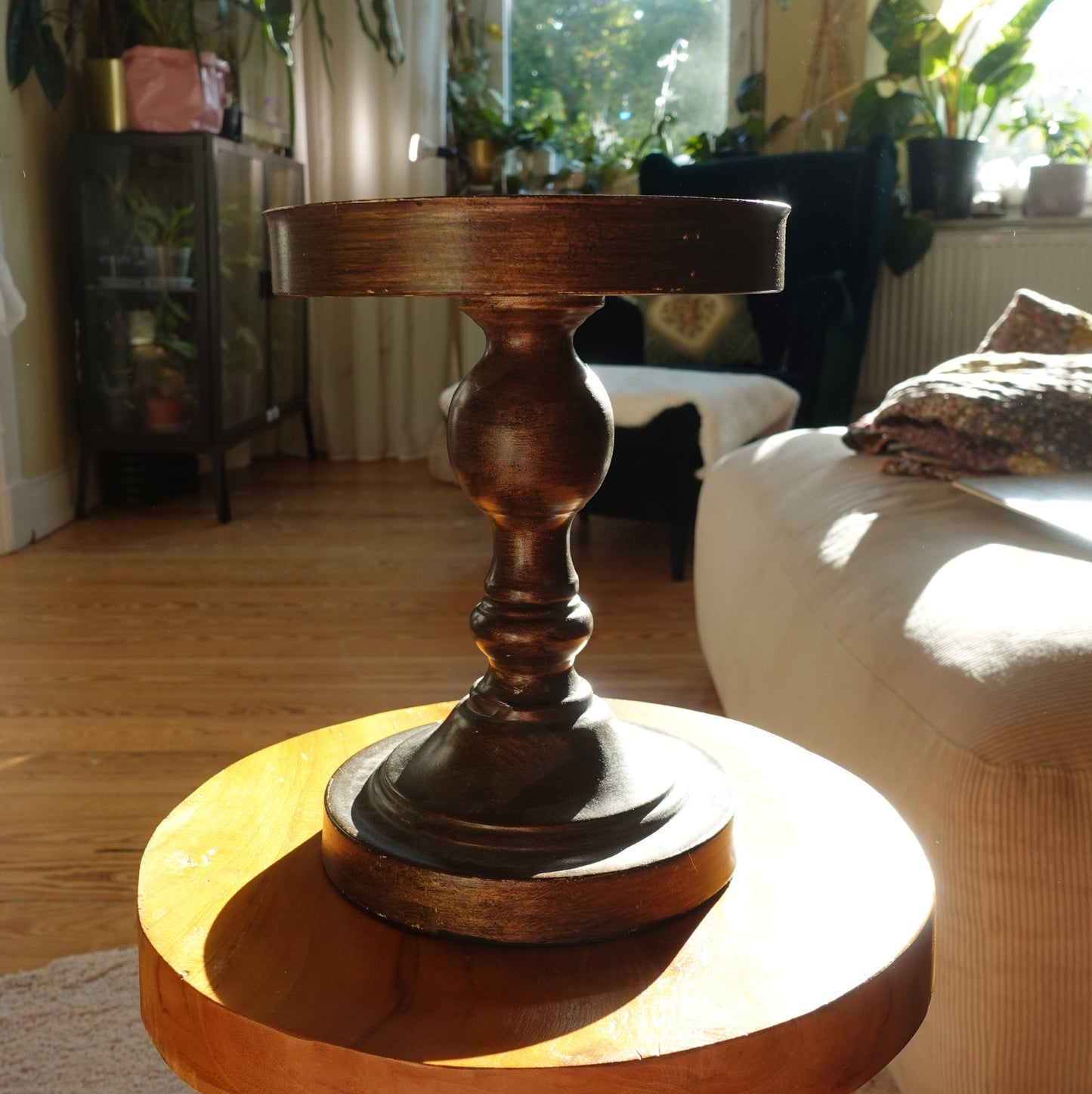 Bronze Podest
