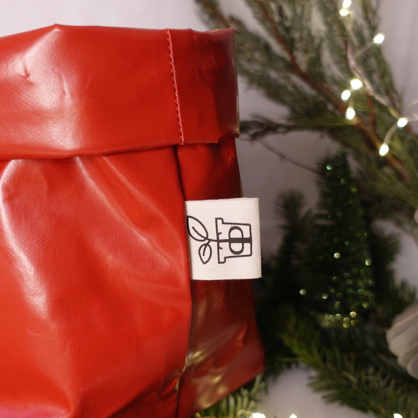 Pottcover merry and bright